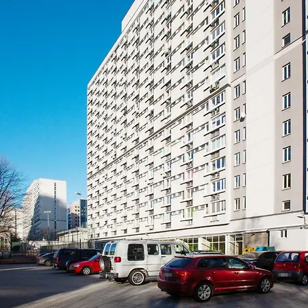 Modern Pereca Close To Metro Rondo Onz By Renters * Warschau