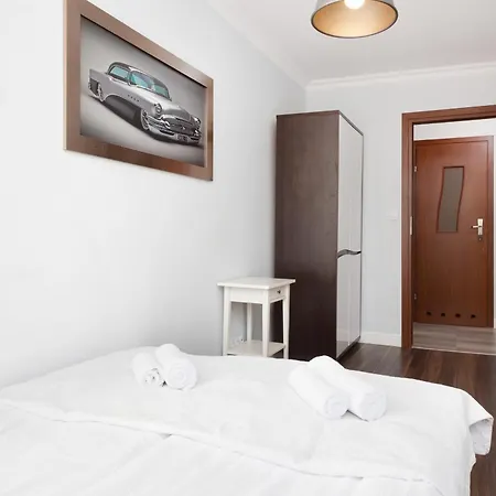 Modern Pereca Close To Metro Rondo Onz By Renters Appartement *